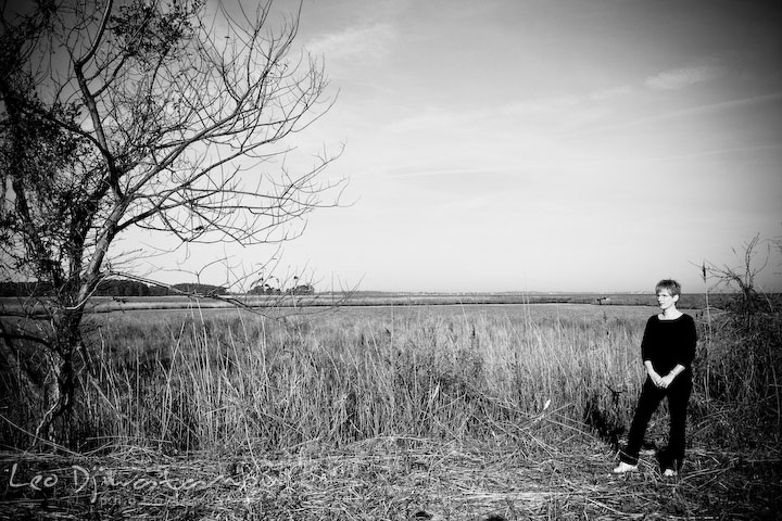 Lady  writer posing by a tree, black and white. Commercial work book writer  portrait photographer Annapolis, Kent Island, Eastern Shore, Maryland