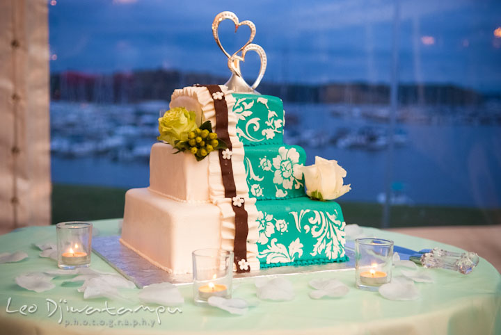 Wedding cake. Kitty Knight House Georgetown Maryland wedding photos by photographers of Leo Dj Photography.