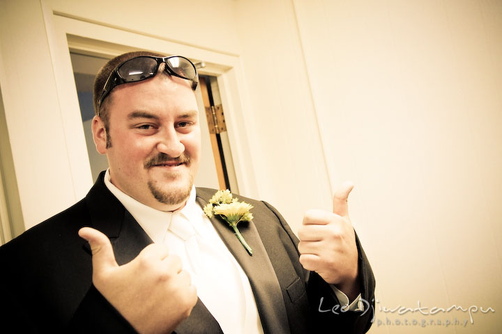 Groom ready to get married, giving two thumbs up. Kent Island Methodist Church KIUMC Wedding Photographer Maryland