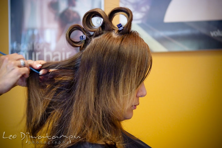 Mother of groom getting her hair done. Stafford Virginia Wedding Photographer