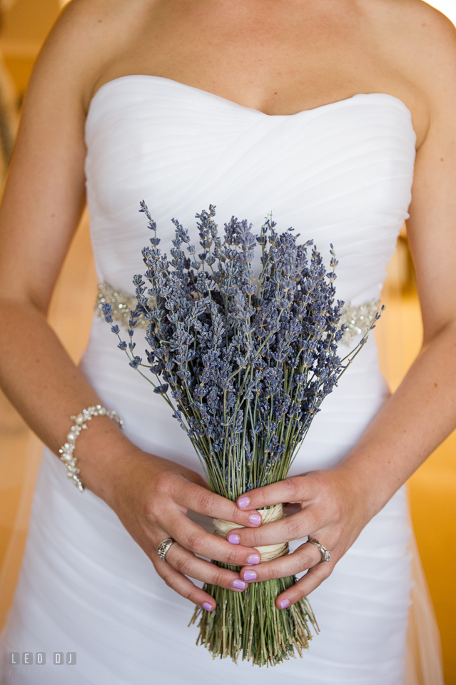 Eastern Shore Maryland Bride holding dried lavender wedding bouquet photo by Leo Dj Photography