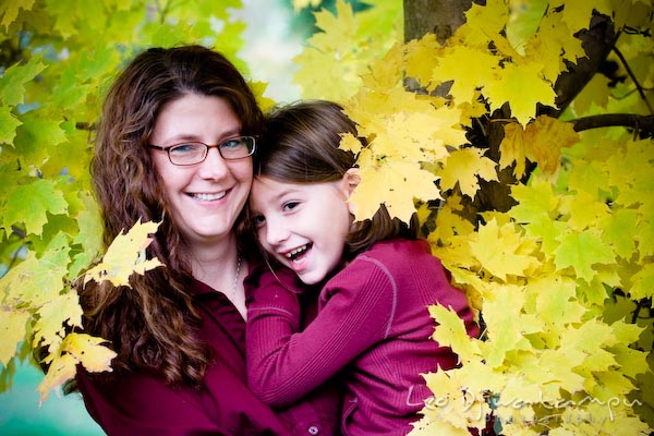 mother and daughter candid pose family session annapolis, ocean city, kent island, st. michaels, eastern shore, maryland photographers