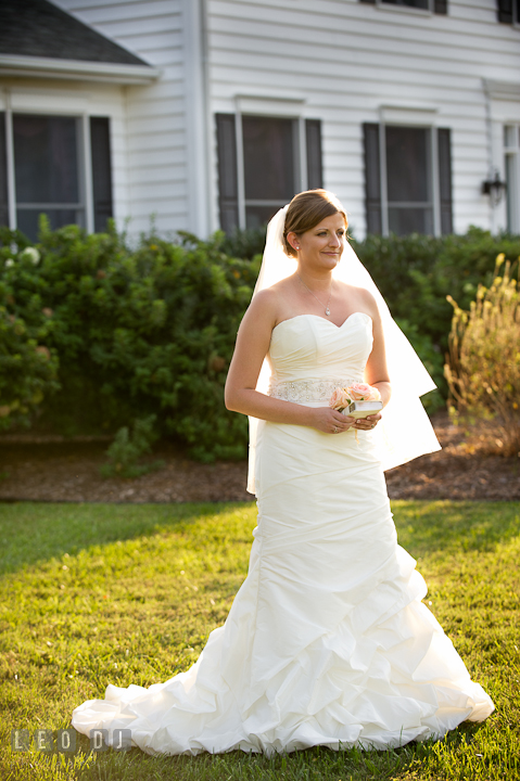 Bride posing. Reception party wedding photos at private estate at Preston, Easton, Eastern Shore, Maryland by photographers of Leo Dj Photography. http://leodjphoto.com