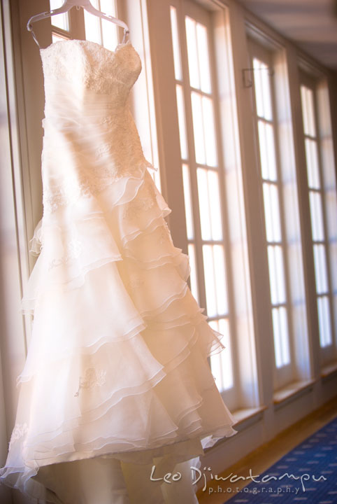 Bride's beautiful wedding dress. Mariott Aspen Wye River Conference Center Wedding photos at Queenstown Eastern Shore Maryland, by photographers of Leo Dj Photography.