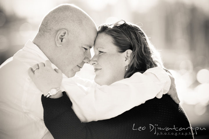 Engaged couple hugging each other. Annapolis Downtown USNA Pre-wedding Engagement Photographer, Leo Dj Photography
