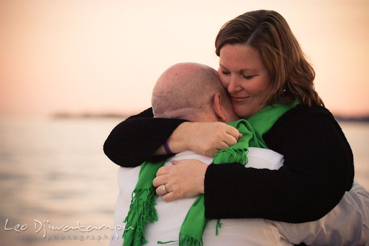 Engaged lady holding her man tight. Annapolis Downtown USNA Pre-wedding Engagement Photographer, Leo Dj Photography