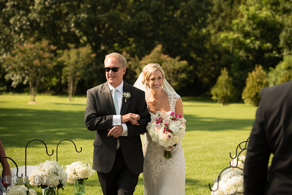 The Oaks Waterfront Inn Father of the Bride escort daughter walk down the aisle for ceremony procession photo by Leo Dj Photography