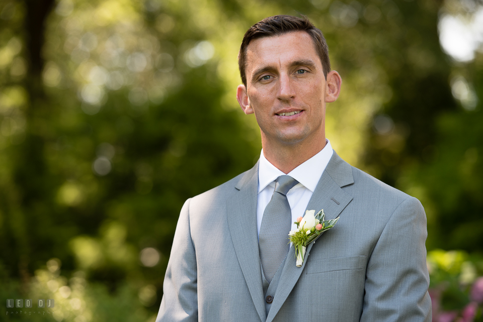 Kent Manor Inn groom wearing Hart Schaffner Marx custom made suit, Nordstrom photo by Leo Dj Photography