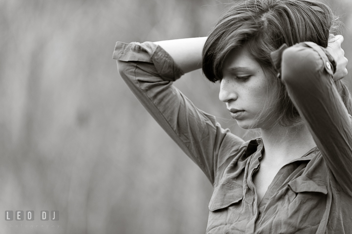 Girl holding up her hair. Eastern Shore, Maryland, High School senior portrait session by photographer Leo Dj Photography. http://leodjphoto.com