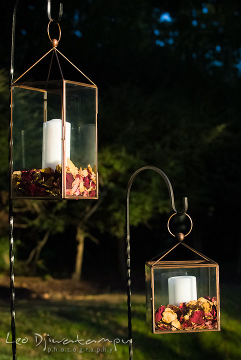 Decorations at the ceremony site. Mariott Aspen Wye River Conference Center Wedding photos at Queenstown Eastern Shore Maryland, by photographers of Leo Dj Photography.