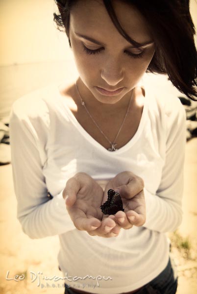 professional girl model holding butterfly. Annapolis, Ocean City, Kent Island, Maryland, VA, DC glamour high school senior portrait photography