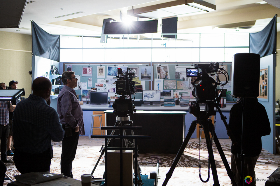 Broad view of the Crazy Beautiful movie setup of the school lab during daytime. Review of MZed Illumination Experience, film making and cinematography Workshop with Hollywood Cinematographer Shane Hurlbut by wedding photographer Leo Dj Photography. http://leodjphoto.com