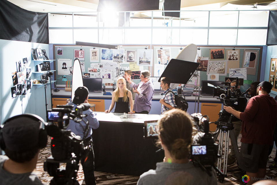 Broad view of the Crazy Beautiful movie school lab setup with the reflectors and flags. Review of MZed Illumination Experience, film making and cinematography Workshop with Hollywood Cinematographer Shane Hurlbut by wedding photographer Leo Dj Photography. http://leodjphoto.com