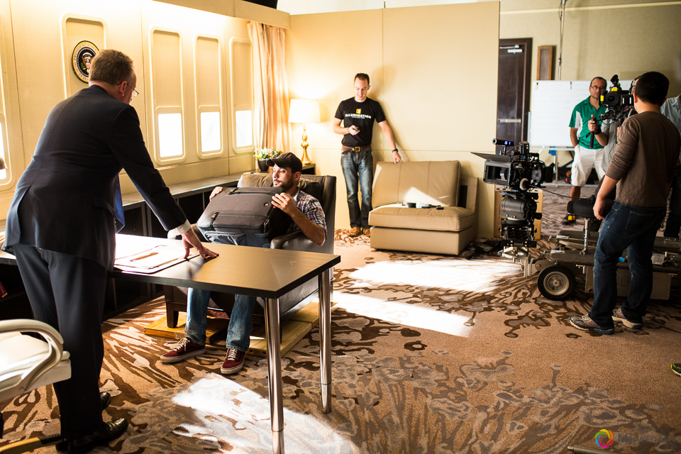 Grip crew moving the camera dolly for the scene in the Air Force One interior from the Swing Vote movie. Review of MZed Illumination Experience, film making and cinematography Workshop with Hollywood Cinematographer Shane Hurlbut by wedding photographer Leo Dj Photography. http://leodjphoto.com