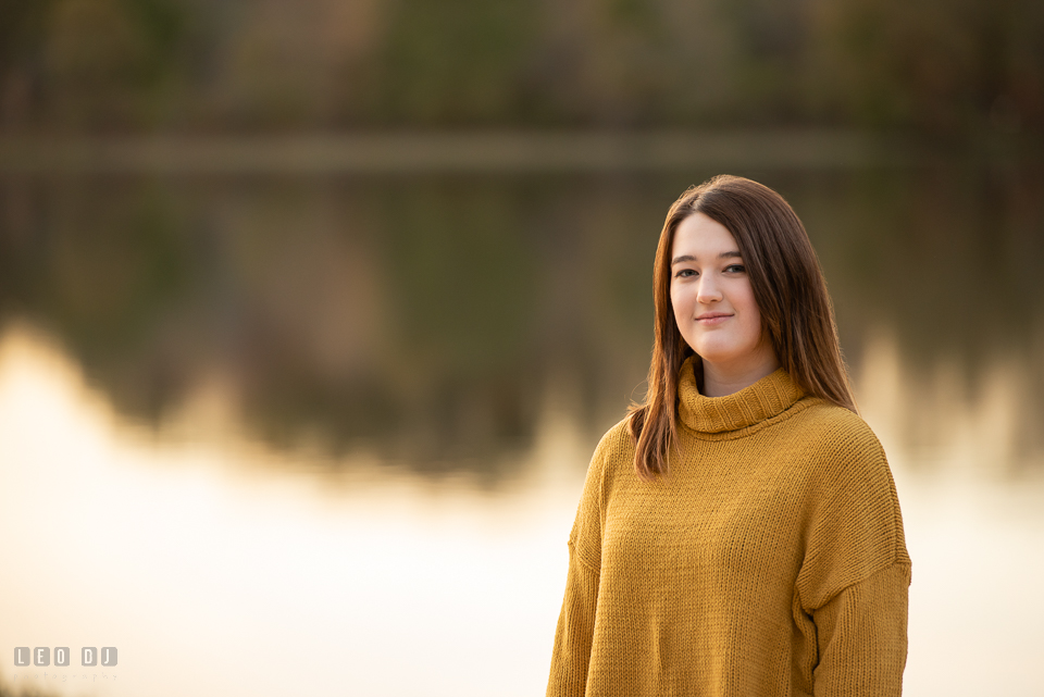 Kent Island High School Maryland senior by the lake photo by Leo Dj Photography.